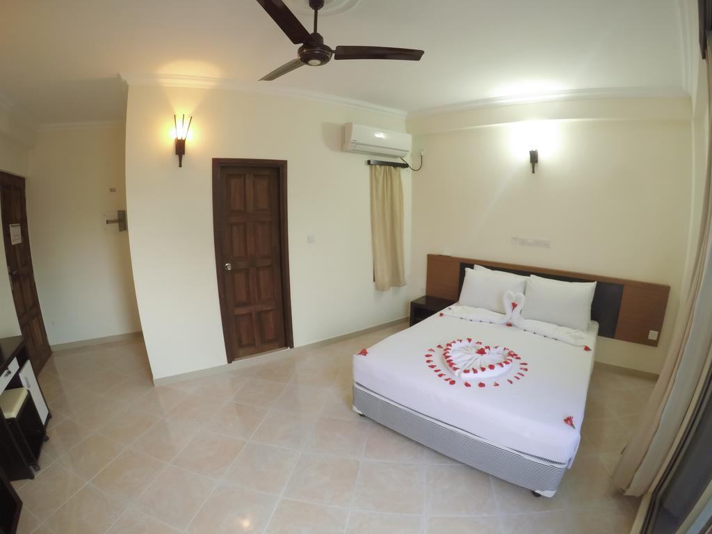 Smera Grand Maamigili Island Екстер'єр фото