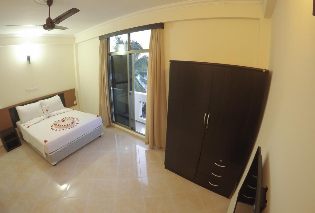 Smera Grand Maamigili Island Екстер'єр фото