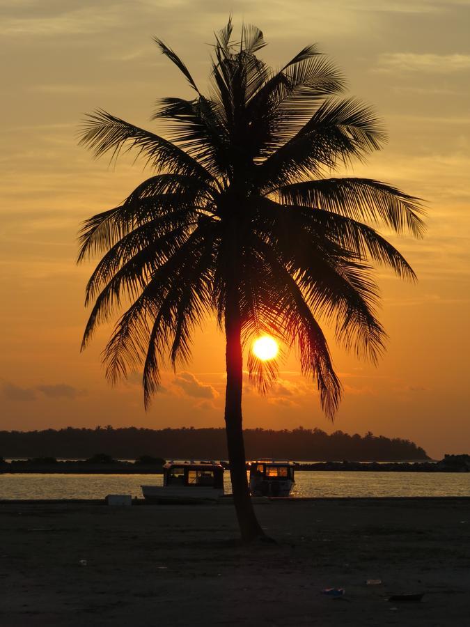 Smera Grand Maamigili Island Екстер'єр фото
